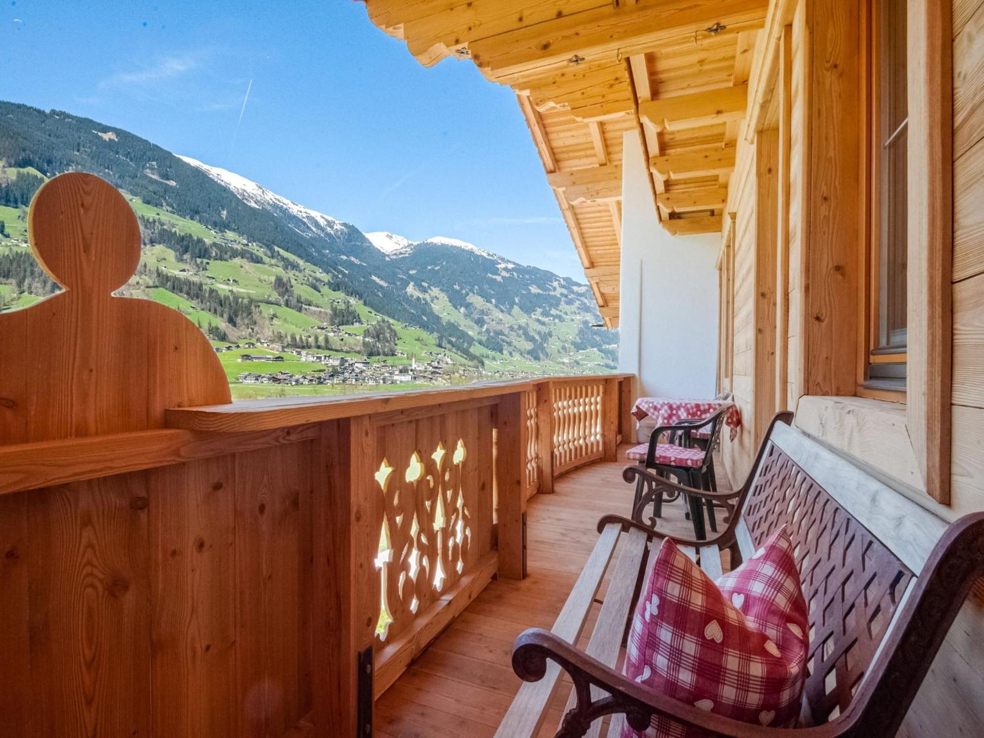 Apartment With Panoramic View Ramsau im Zillertal Exterior photo